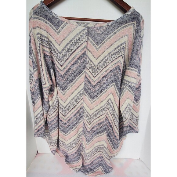 Maurices 2X top pink chevron scoop neck 3/4 sleeve Blouse Womens Aztec Southwest - Picture 6 of 11